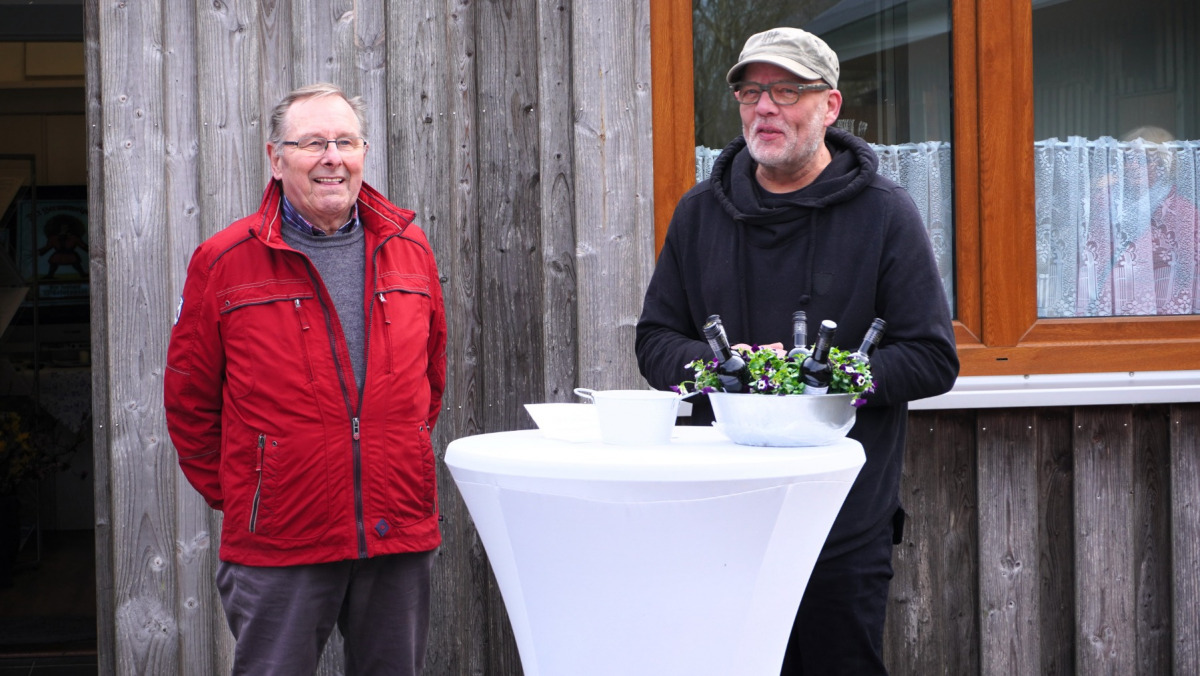Erster Vorsitzender Günter Lunden und Bürgermeister Wolfgang Hess