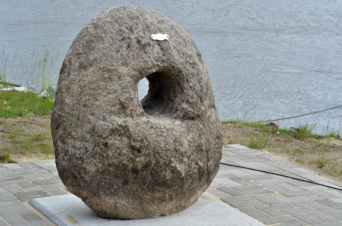 Tonnenankerstein
