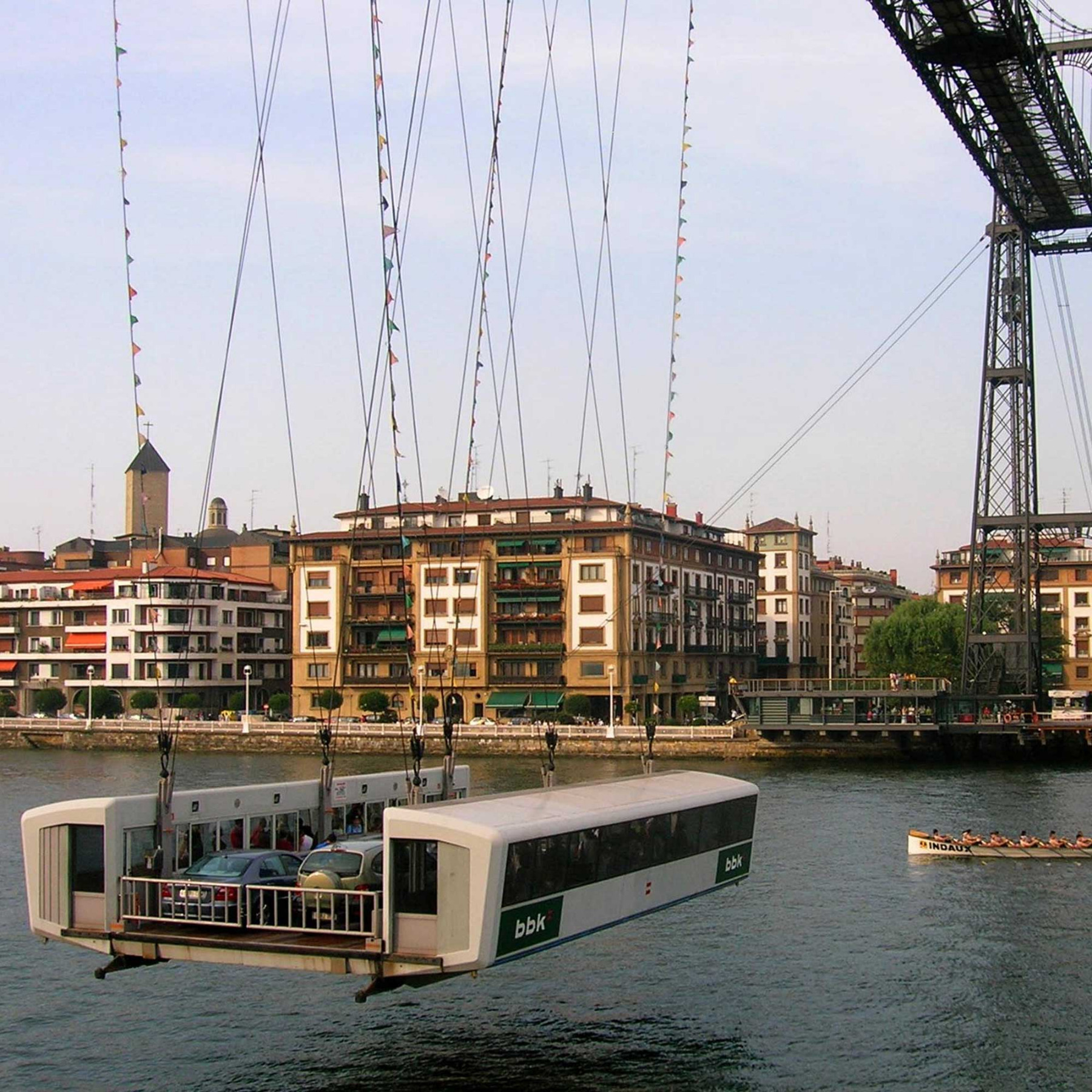 Älteste Schwebefähre der Welt in Bilbao